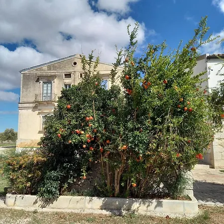 Agriturismobugilfezza Di Tgesd Bauernhof