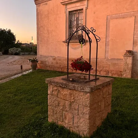 Agriturismobugilfezza Di Tgesd Bauernhof Modica